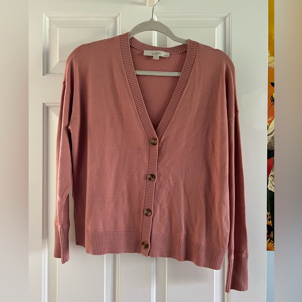 Super cute, soft Loft cardigan, worn once